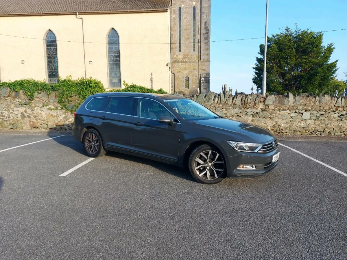 Volkswagen Passat Estate - Image 3