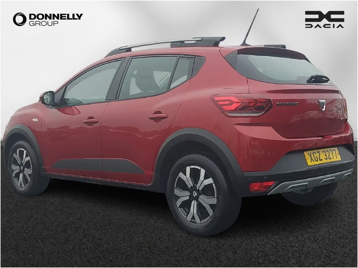 Dacia Sandero Stepway Hatchback Prestige - Image 2