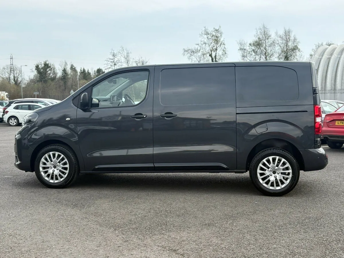 Peugeot Expert L1 Diesel Professional - Image 2