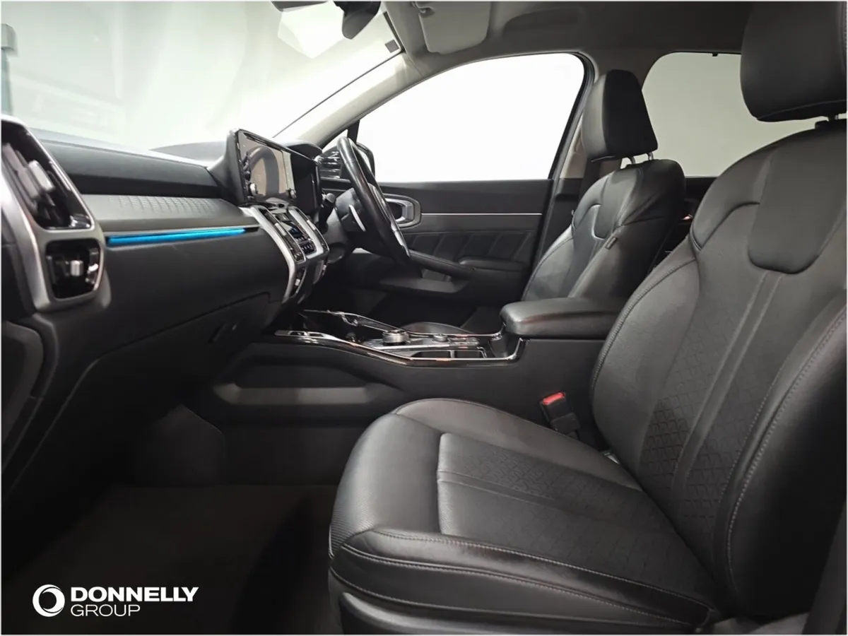 Kia Sorento Diesel Station Wagon 3 - Image 4