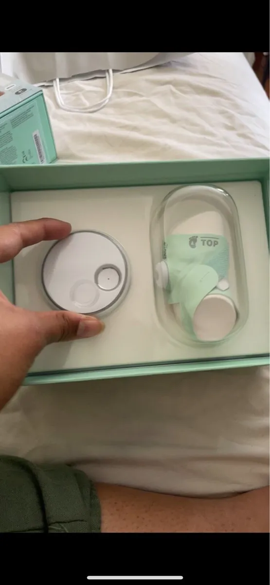Owlet Dream Duo Mint – Smart Sock + HD Camera - Image 1