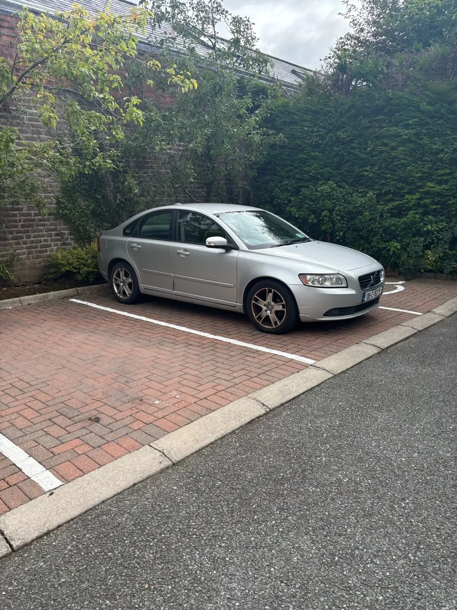 Volvo s40 - Image 1