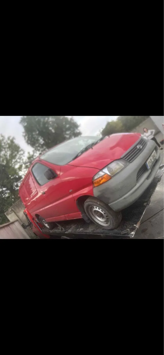 Toyota Hiace Vans breaking for parts - Image 3