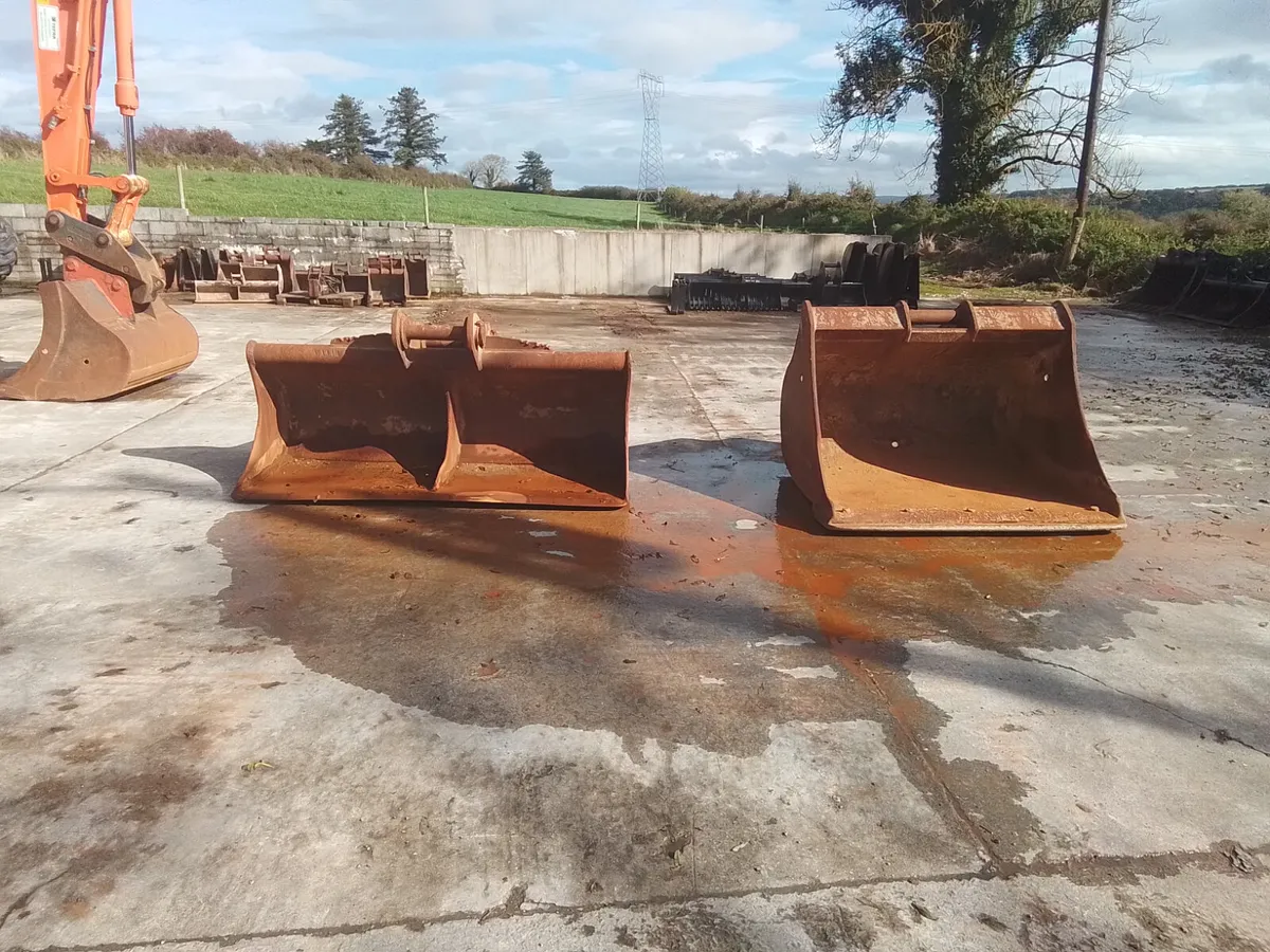 20 TON BUCKETS   60" +72" - Image 1