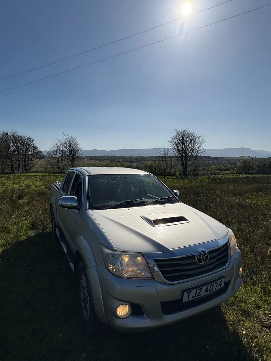 Toyota Hilux 3.0 D4D - Image 2