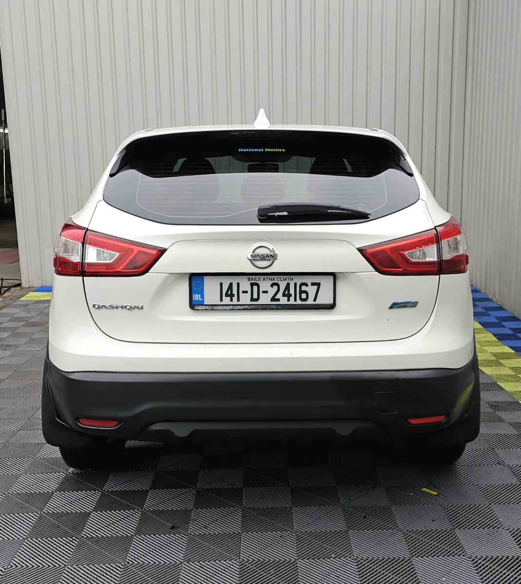 2014 Nissan Qashqai 1.6 DSL XE Automatic - Image 4