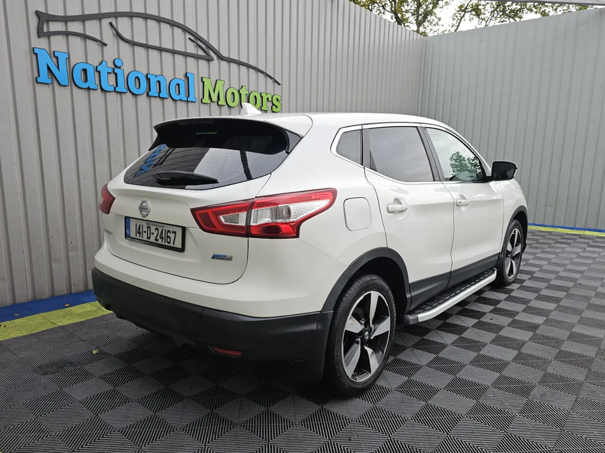 2014 Nissan Qashqai 1.6 DSL XE Automatic - Image 3