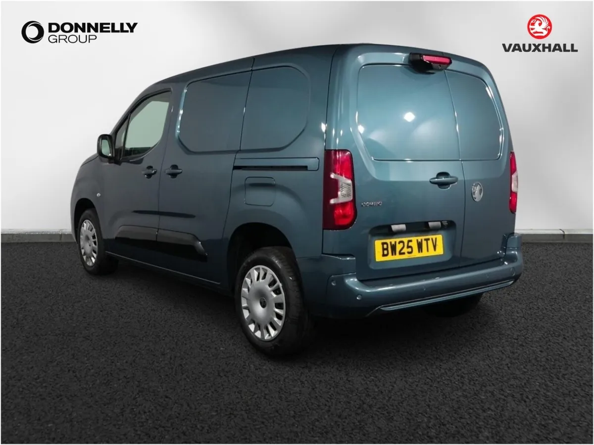 Vauxhall Combo Cargo Diesel Prime plus - Image 2