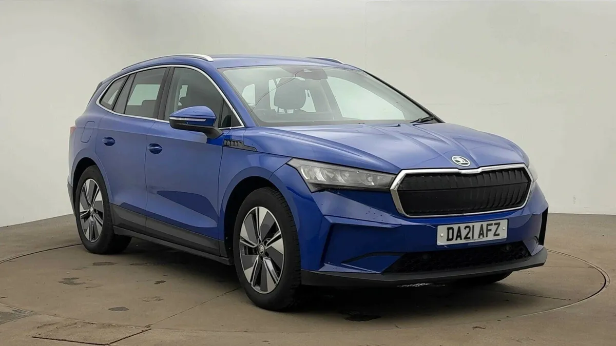 Skoda ENYAQ Iv Estate 80 Loft - Image 1