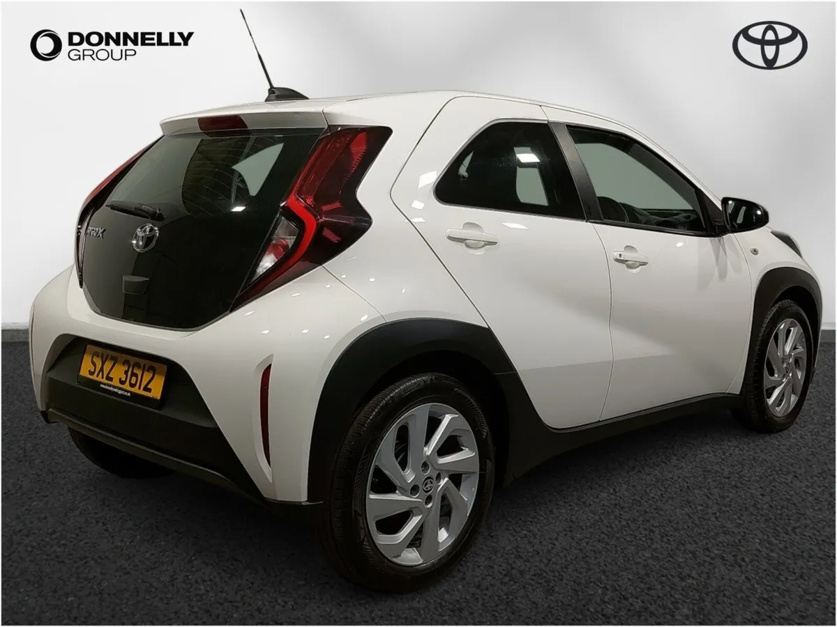 Toyota Aygo X Hatchback Pure - Image 4