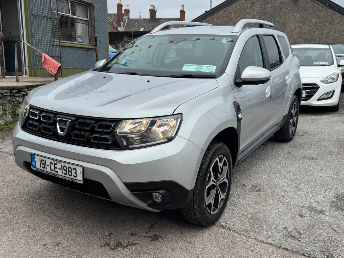 Dacia Duster Prestige low mileage - Image 3