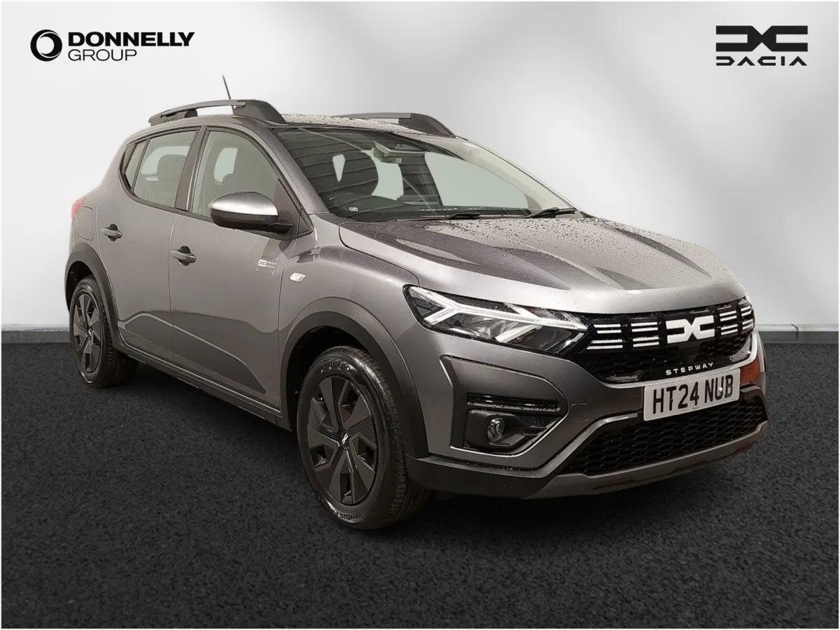 Dacia Sandero Stepway Hatchback Expression - Image 1