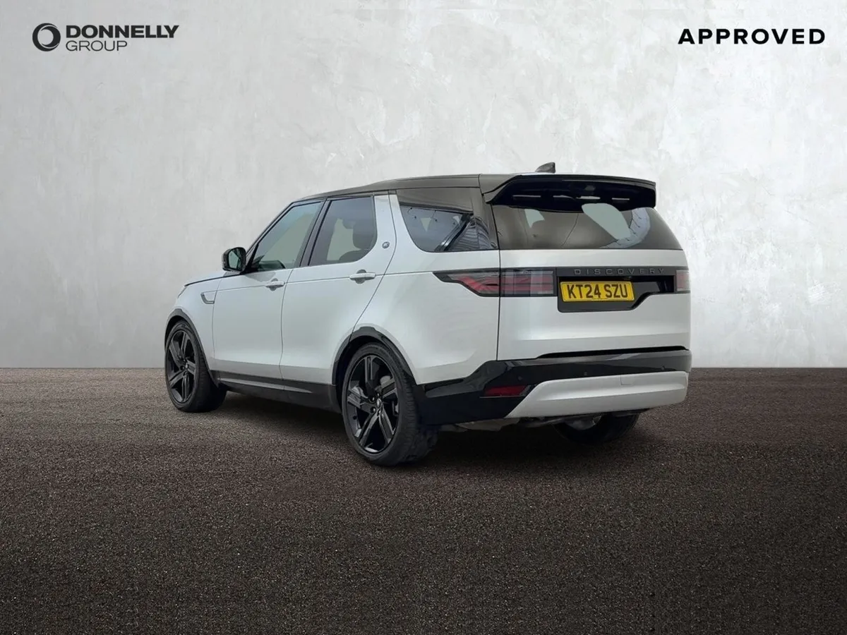 Land Rover Discovery Diesel Sw Dynamic HSE - Image 2