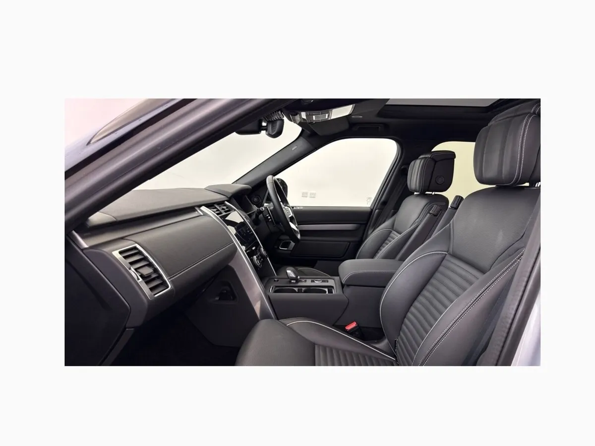 Land Rover Discovery Diesel Sw Dynamic HSE - Image 3