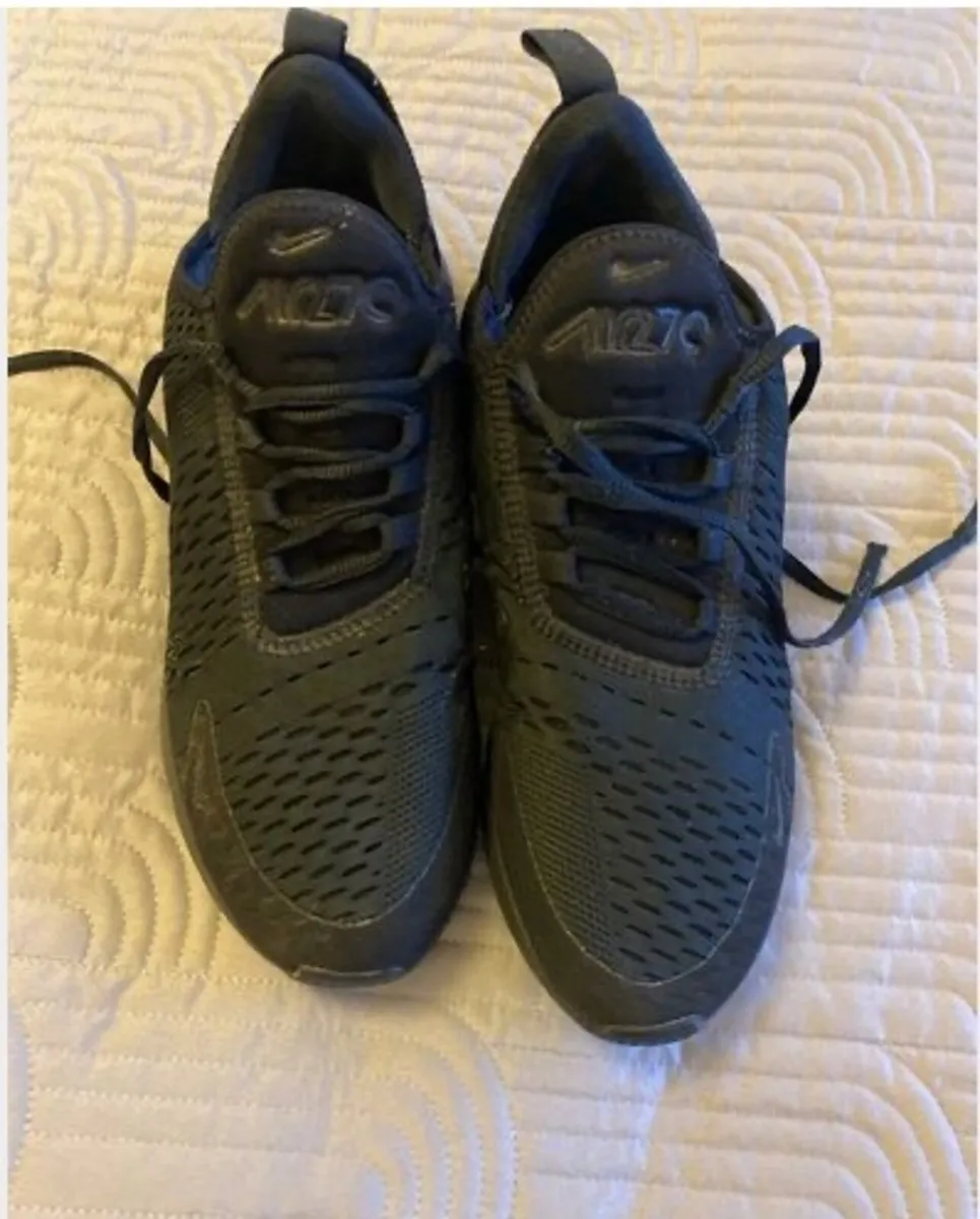 Nike 270 Black trainers Size 6.5 - Image 1