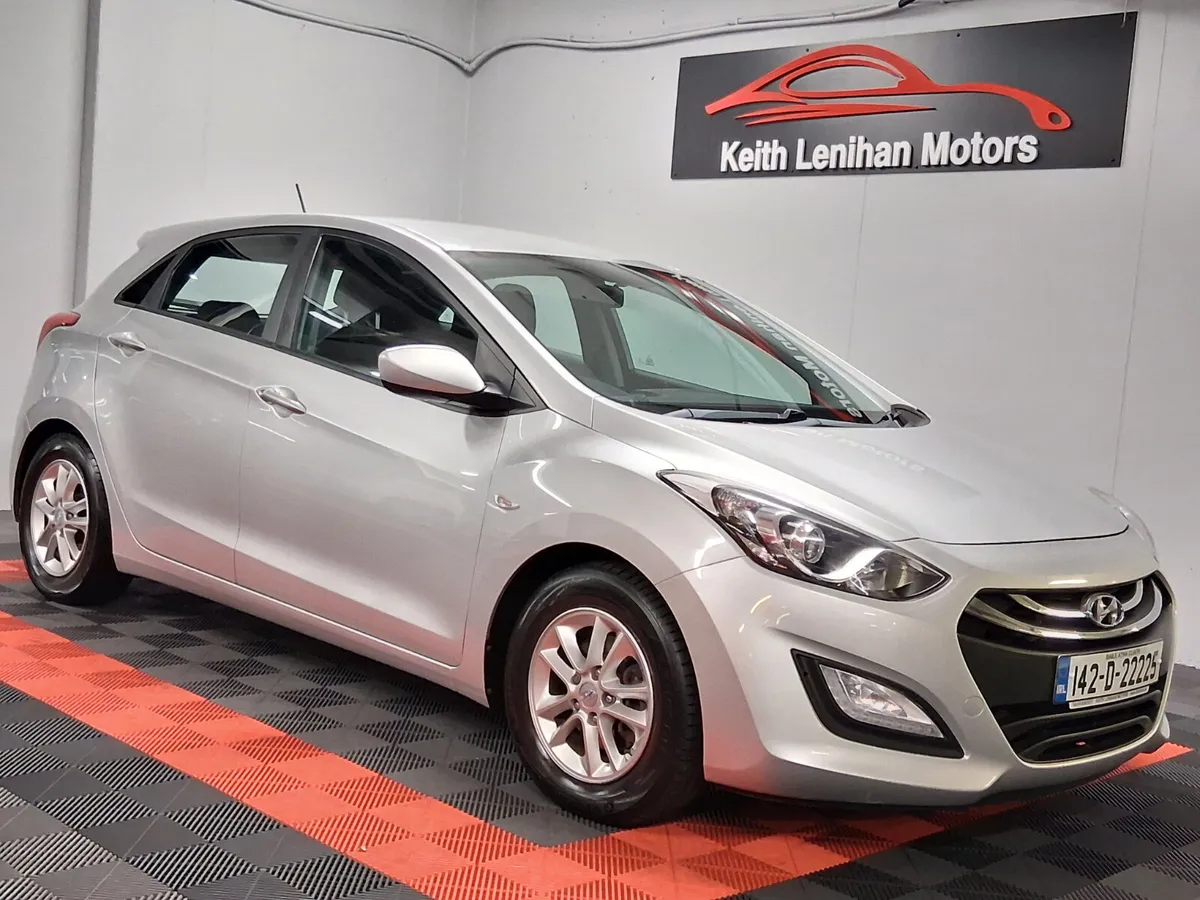 2014 Hyundai i30 **LOW MILEAGE** - Image 1
