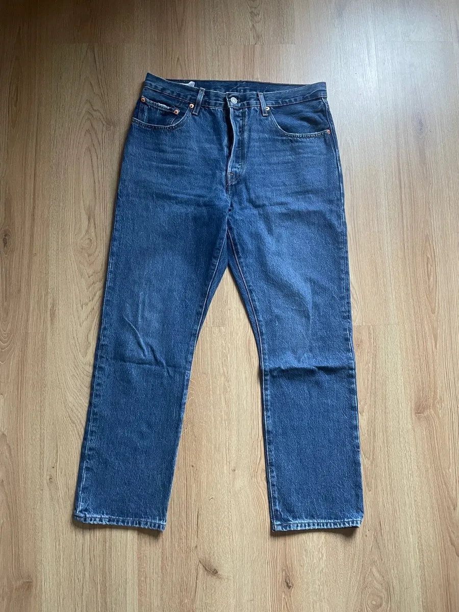 Levi’s 501 - Image 3