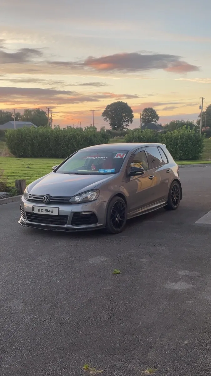 Volkswagen Golf 2011 1.6 - Image 1