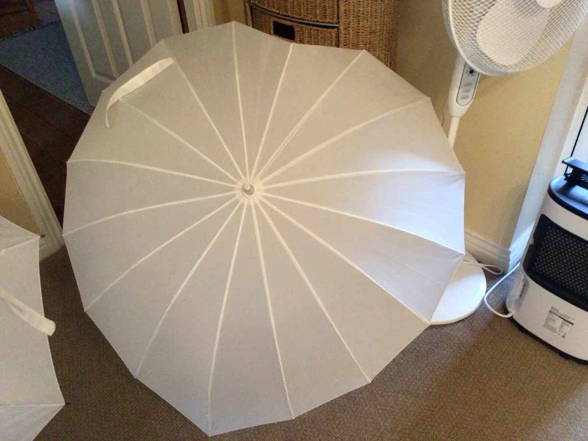 Wedding umbrellas - Image 1