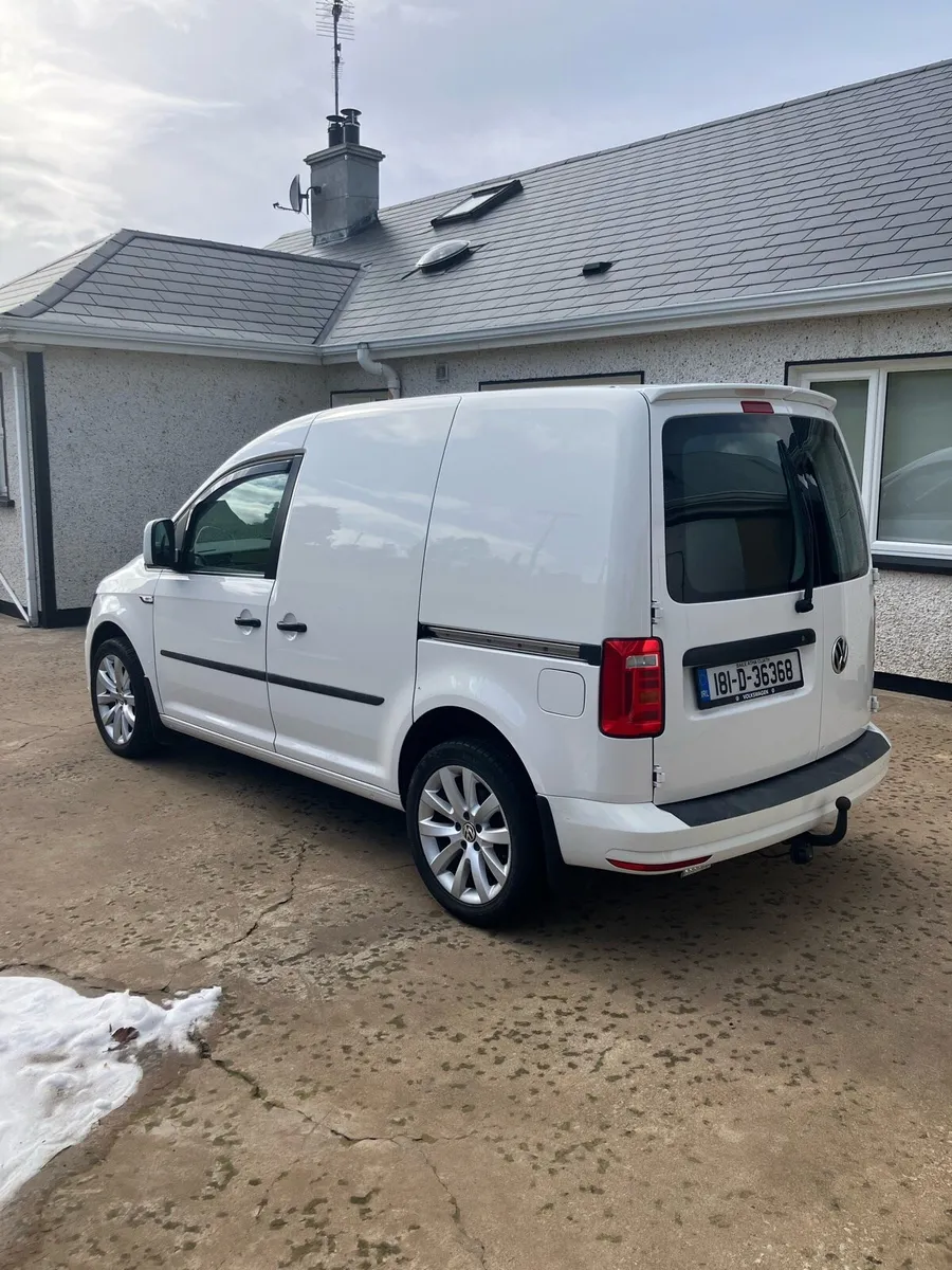 Vw Caddy - Image 4