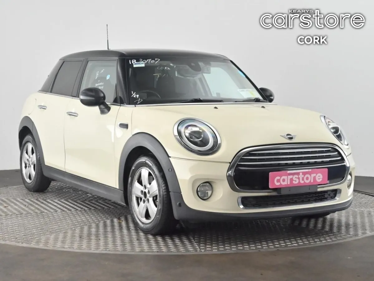 MINI Cooper Cooper - Image 1