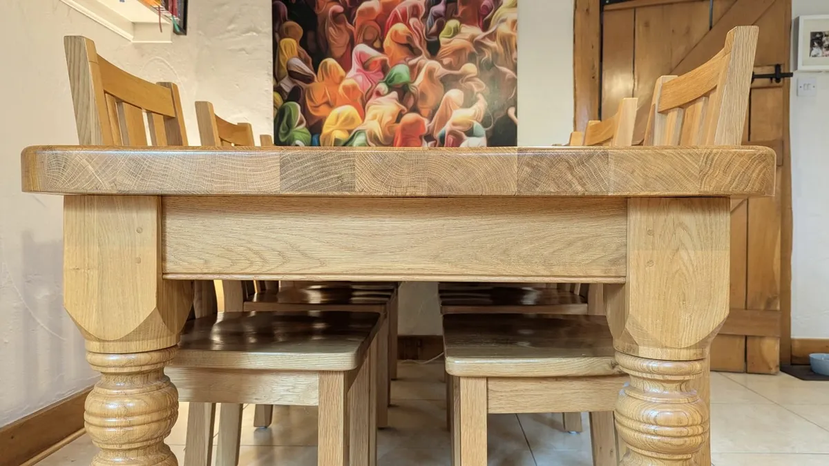 Solid Oak Table with 8 Solid Oak Chairs - Image 3