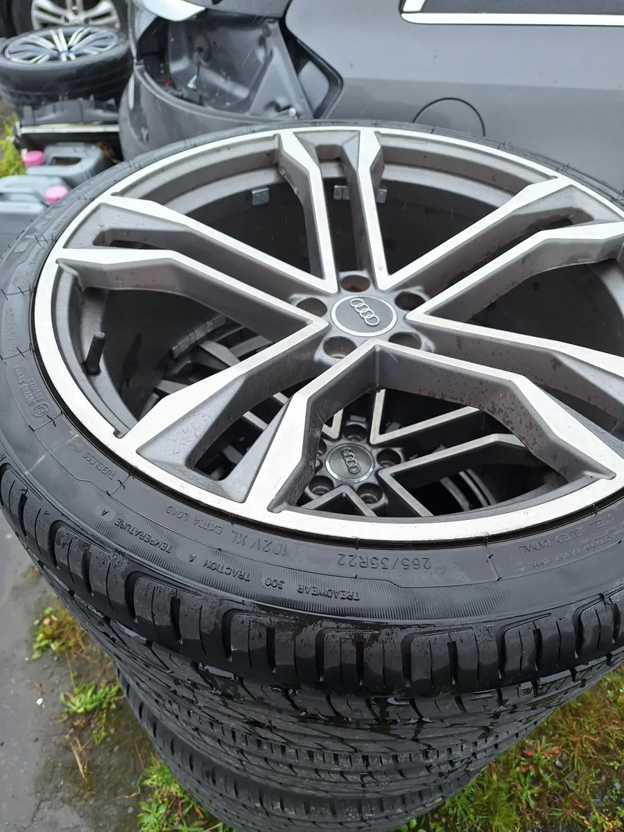 Audi q7 alloys  265  35 R  22 - Image 4