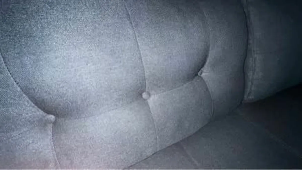 Three seater couch - Image 2