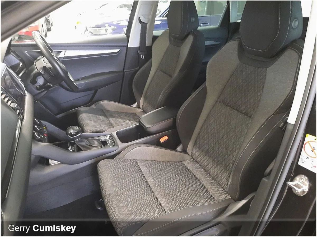 Skoda Karoq Style Diesel Automatic 2.0tdi 115HP D - Image 4