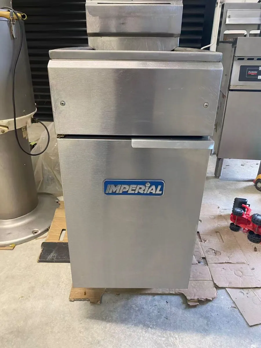 Kitchen equipment - Image 1