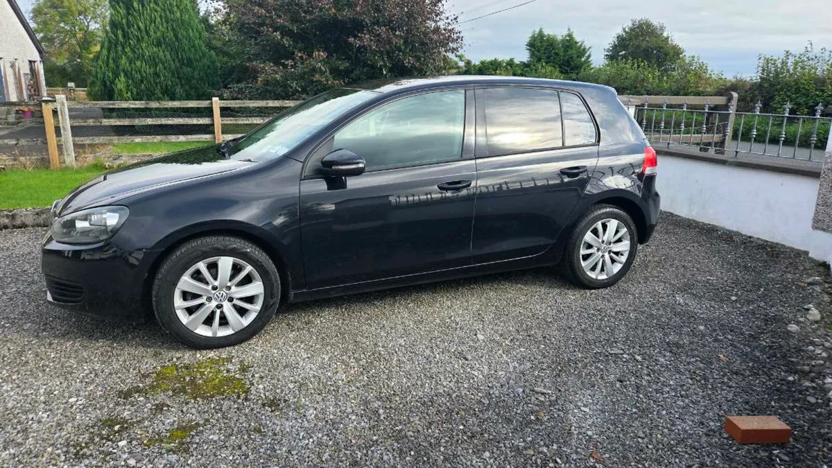 VW Golf 1.6TDI Match - Image 2