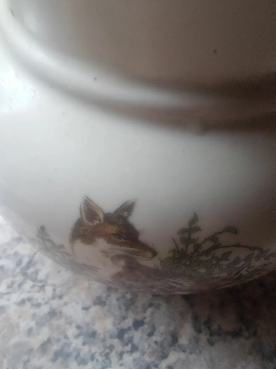 Pottery. - Image 3