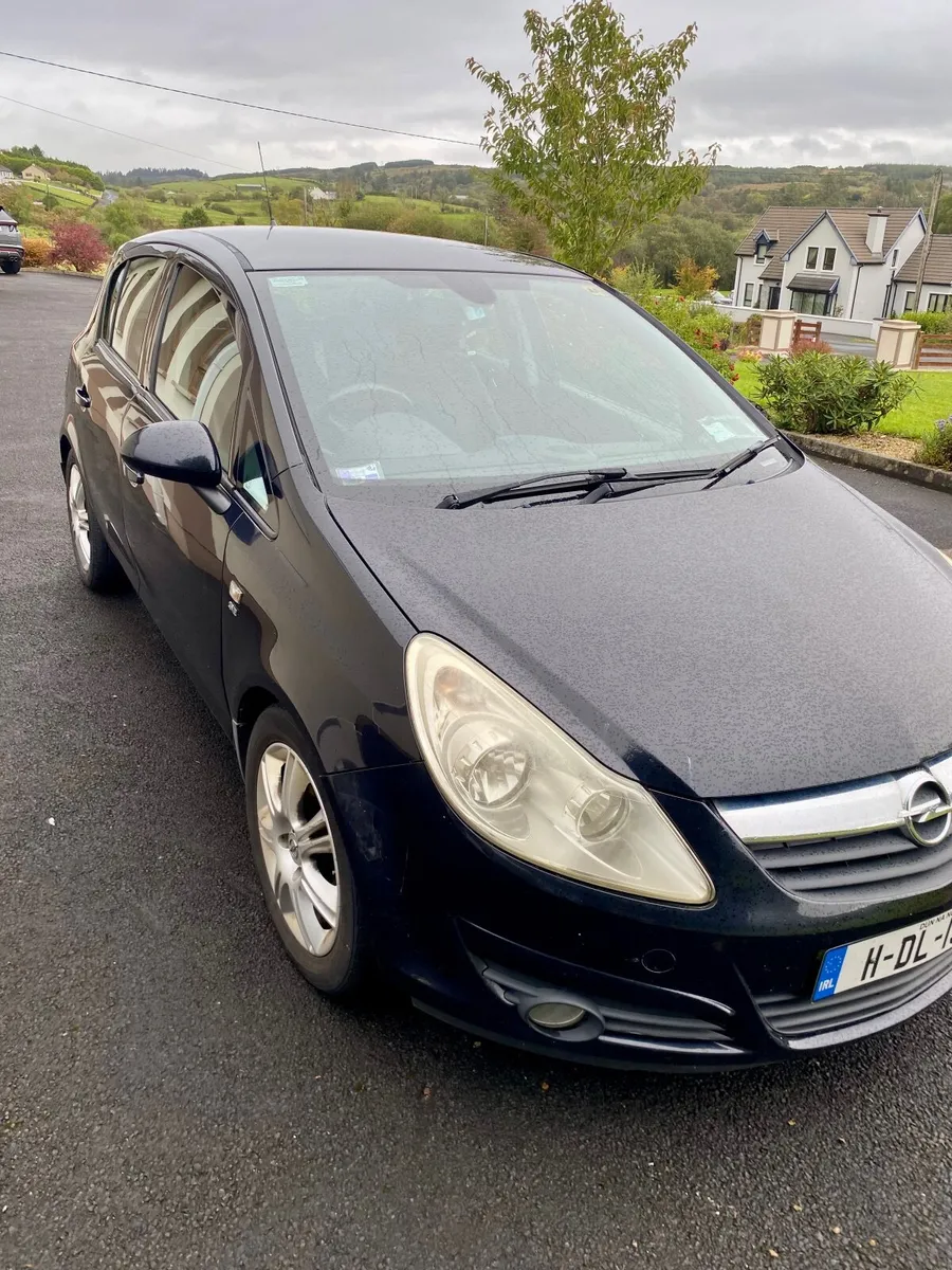 Opel Corsa 2011 - Image 4