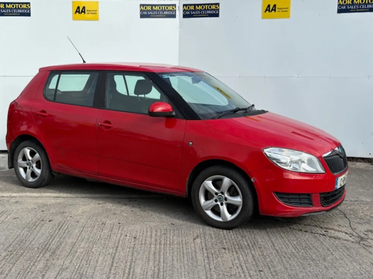 Skoda Fabia 2012 SE 1.6 - Image 1