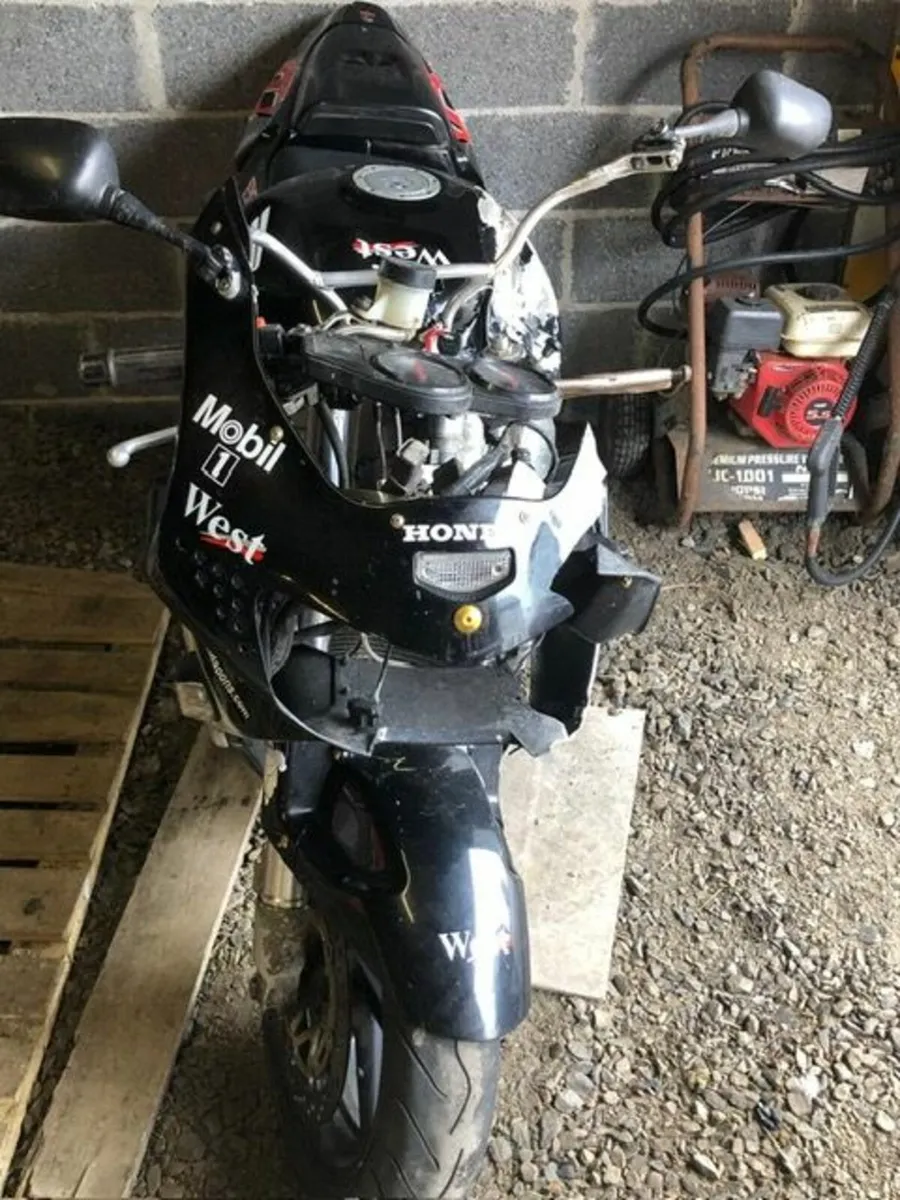 Honda Fireblade 918 - Image 2