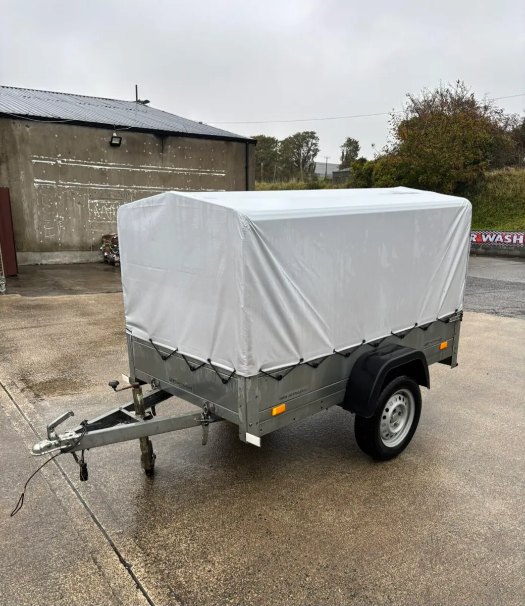 7by4 car trailer 6 mouths old for sale - Image 2
