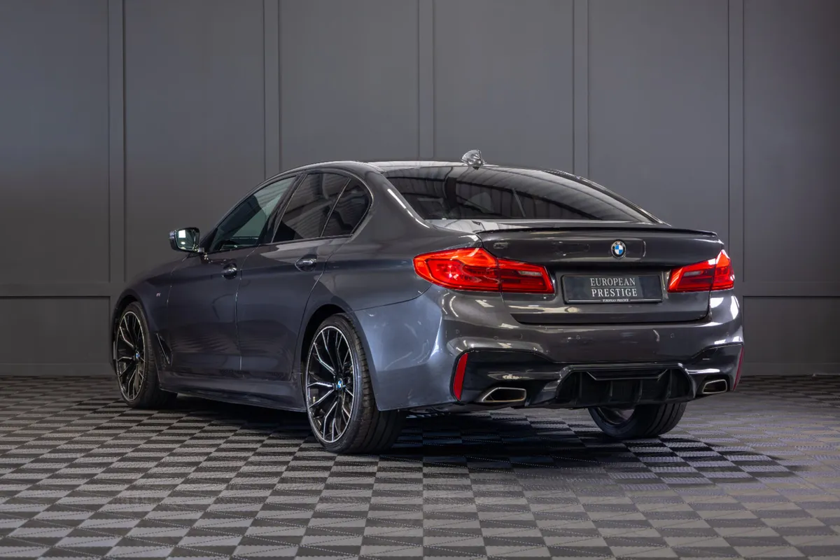 2018 BMW 5-Series 520d M-Sport - Image 4