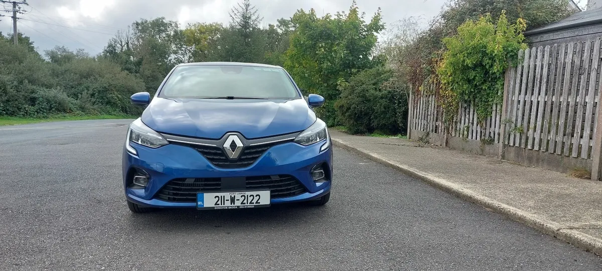 Renault Clio 2021 - Image 1