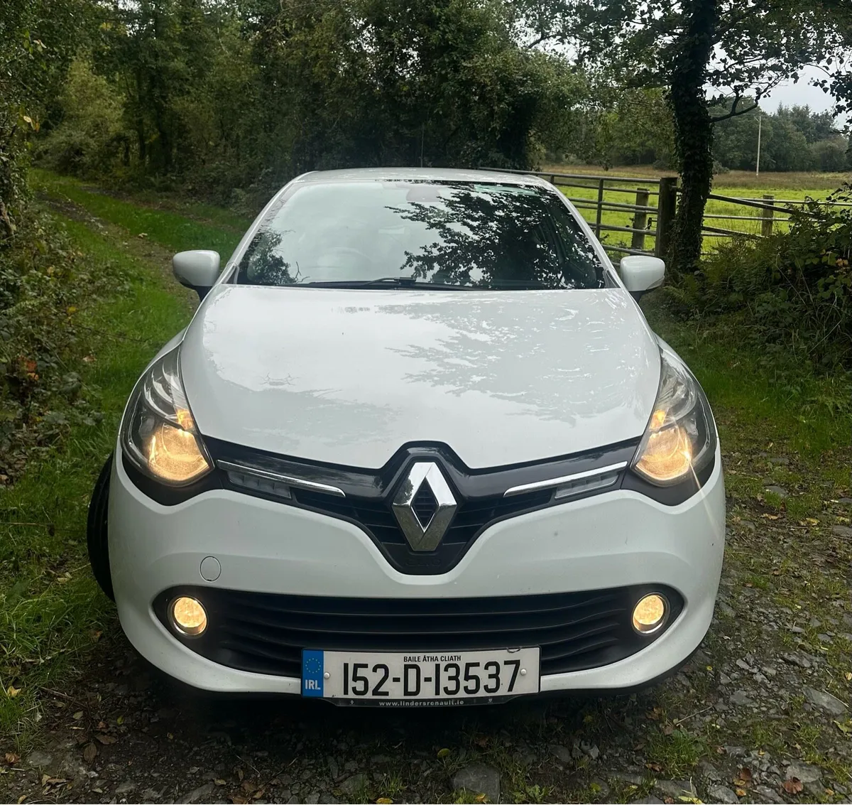 2015 Renault Clio 1.5 DCI - Image 2