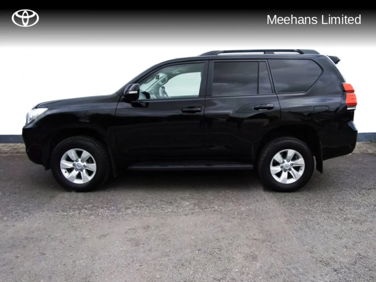 Toyota Land Cruiser LAND CRUISER LWB COMM A/T - Image 3