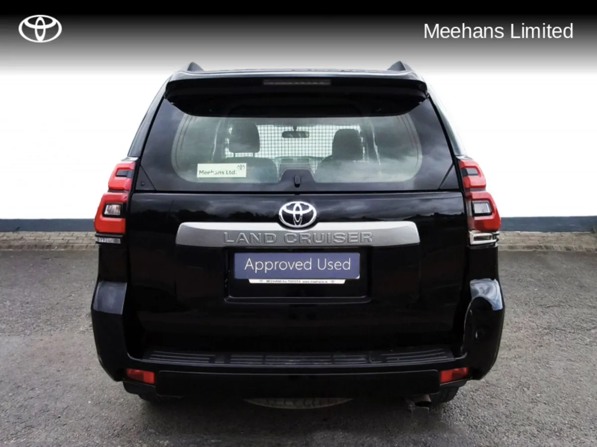 Toyota Land Cruiser LAND CRUISER LWB COMM A/T - Image 4