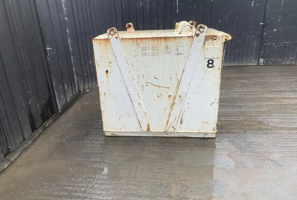 Static Bunded Fuel Bowser 900 Litre - Image 3