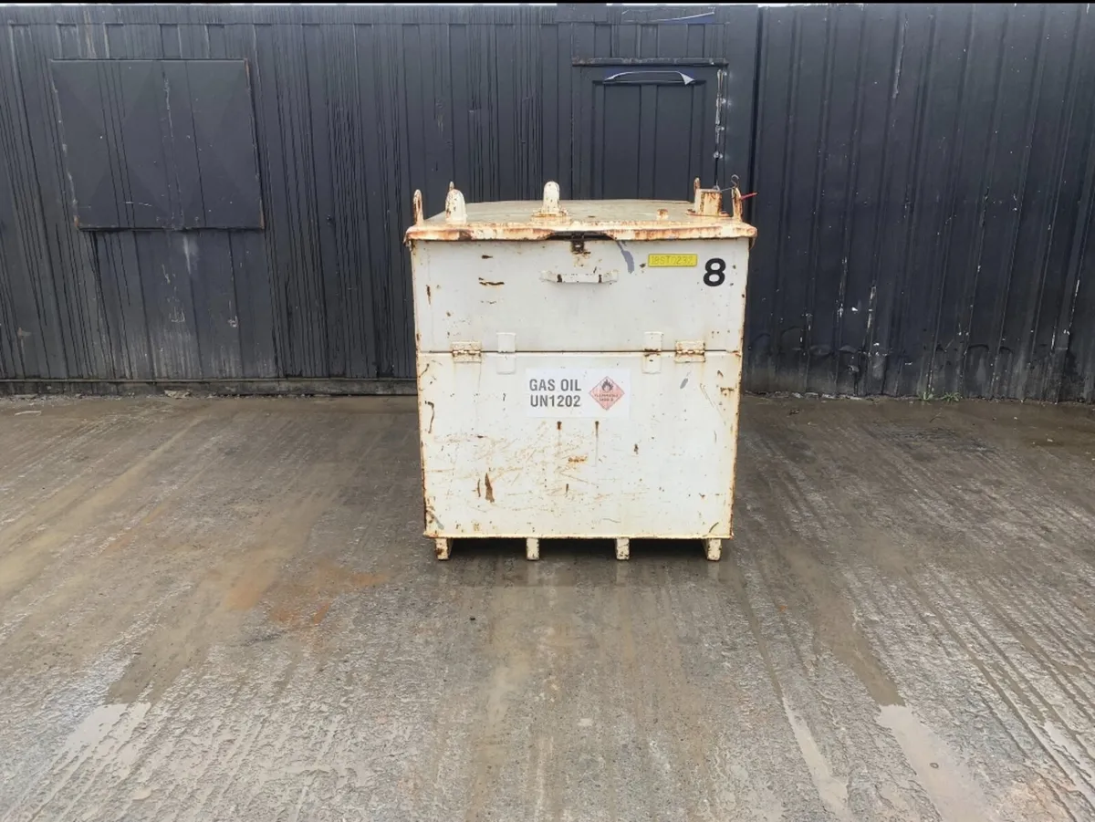Static Bunded Fuel Bowser 900 Litre - Image 1