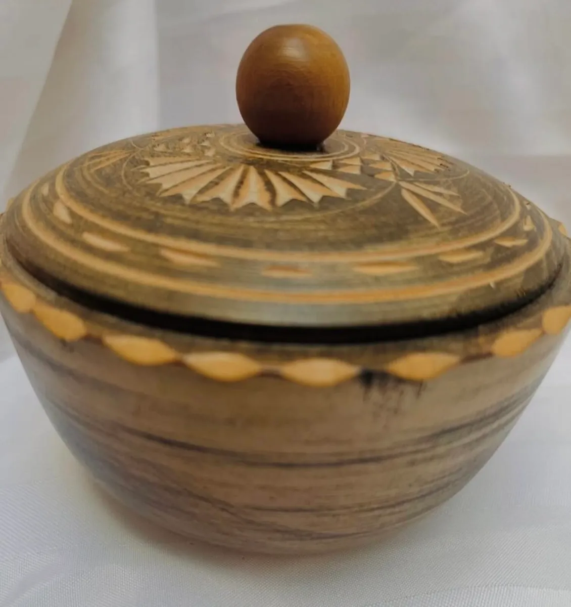 Wooden bowl - Image 1