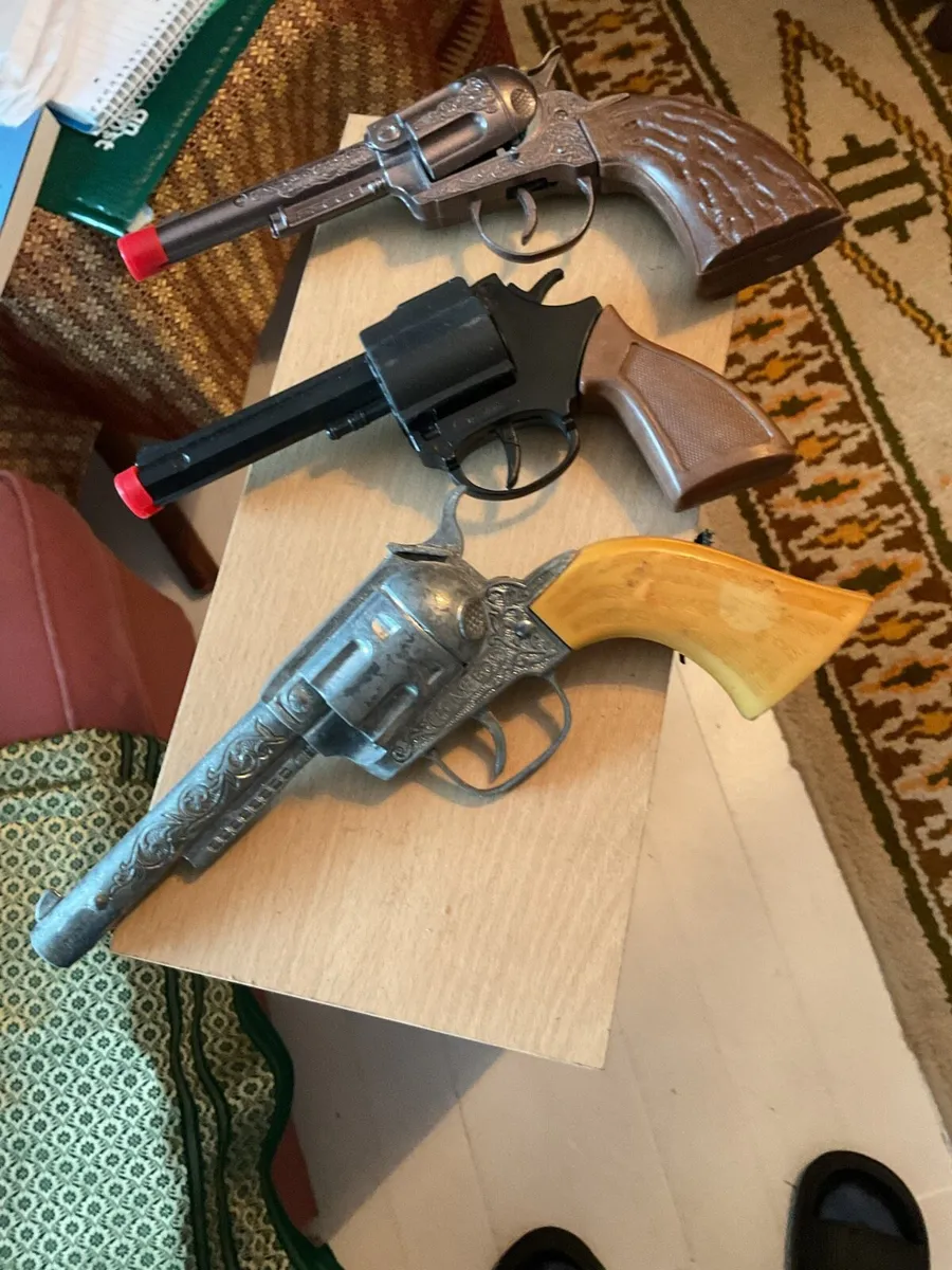 Cap toy pistol lot - Image 2