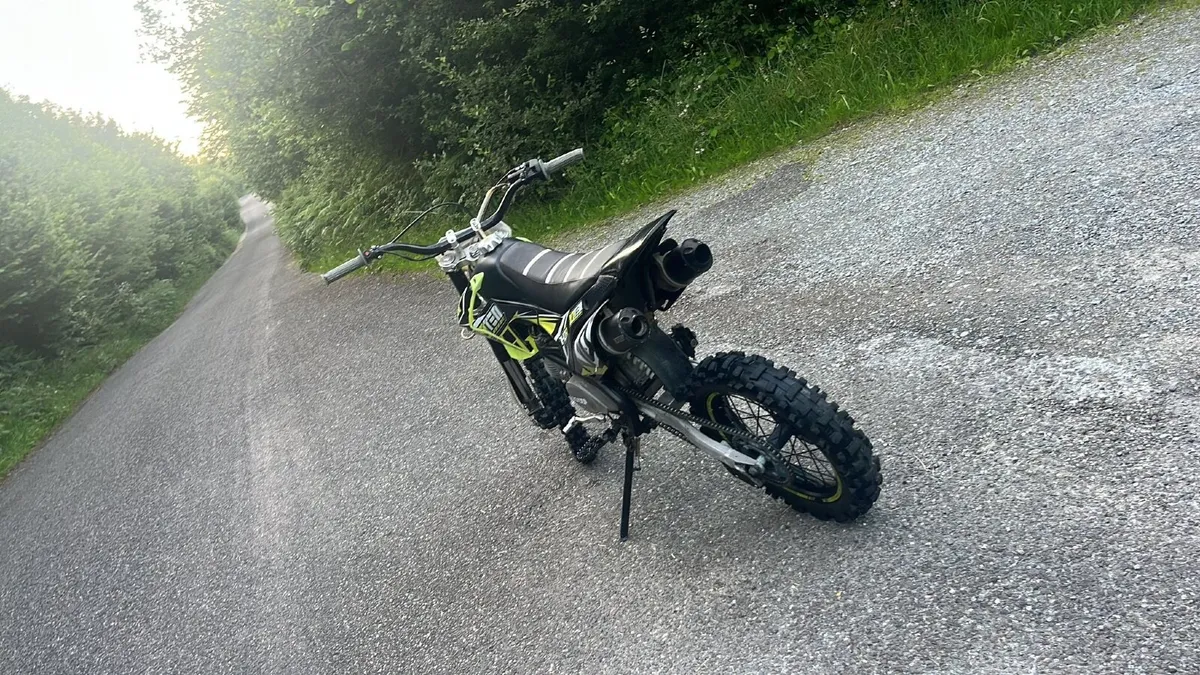 Dirt bike - Image 3