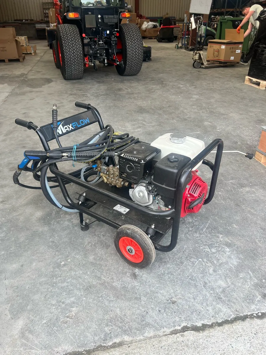 3000 PSI HONDA POWER WASHER - Image 1