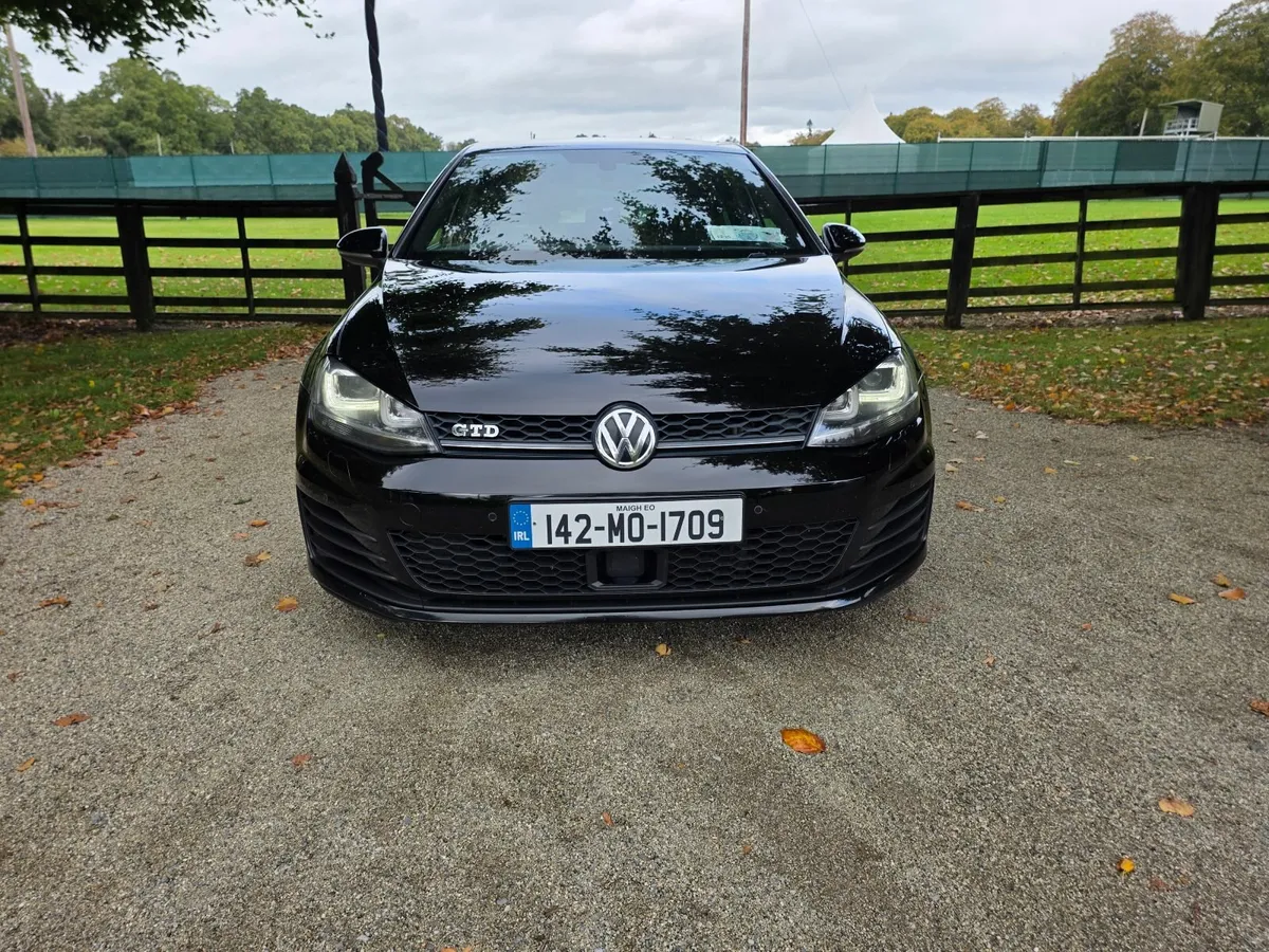 2014 VOLKSWAGEN GOLF GTD ( NCT & TAX) - Image 2