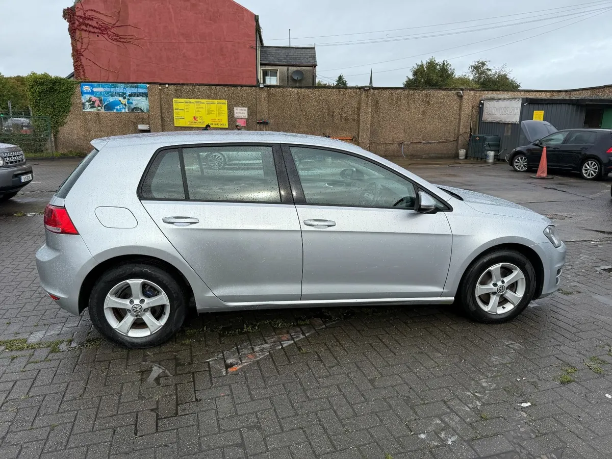 Volkswagen Golf 2014 1.2TSI S BMT - Image 2