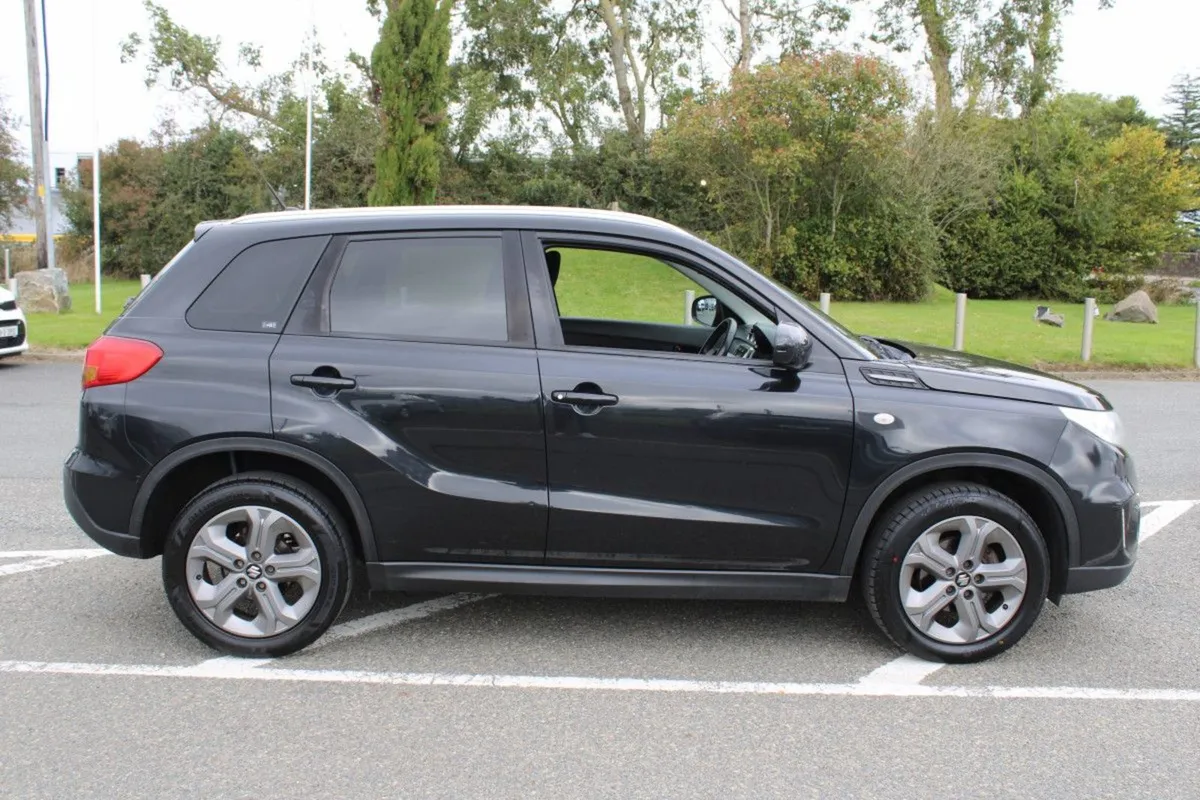Suzuki Vitara GL 5DR - Image 4